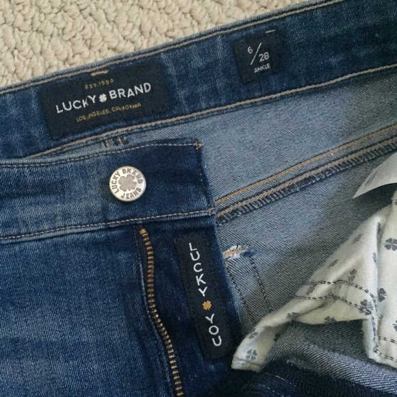 Lucky Brand Ava Skinny Jeans 6 - Picture 4 of 12